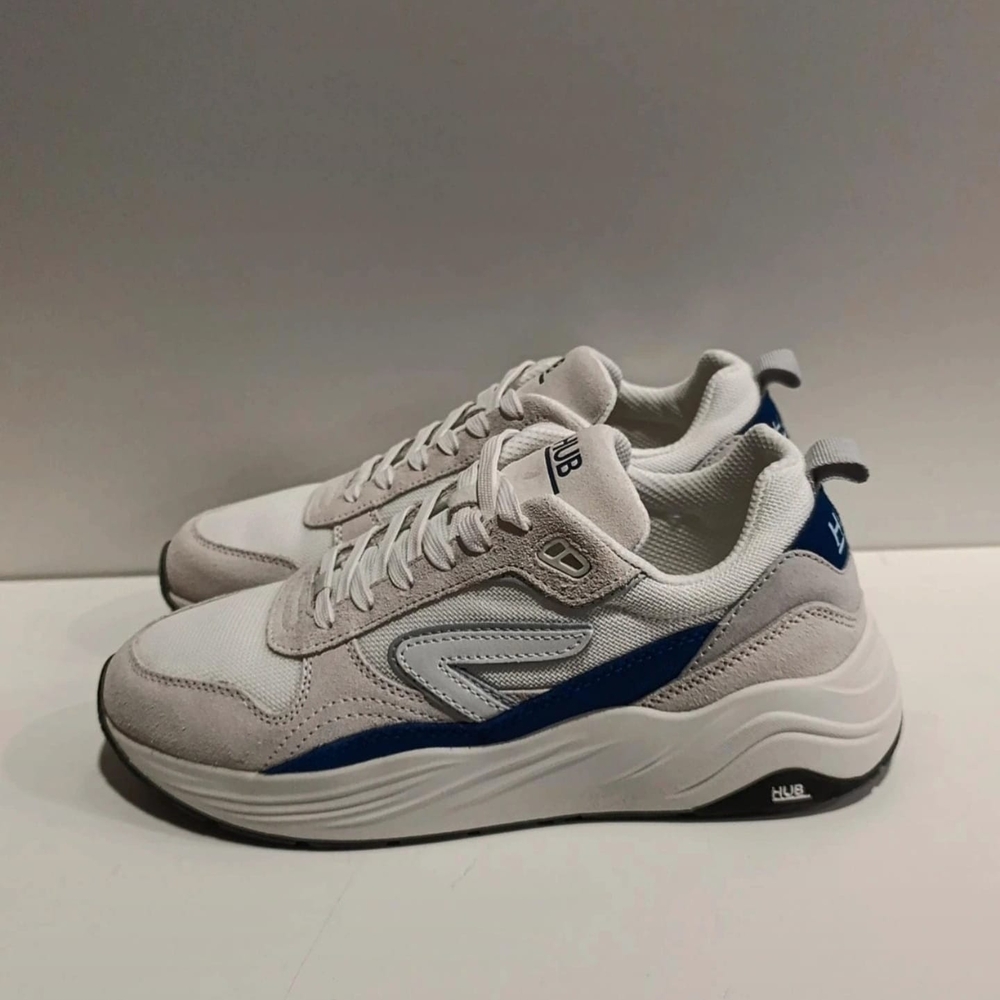 White and Blue Sneakers. Size 43 It